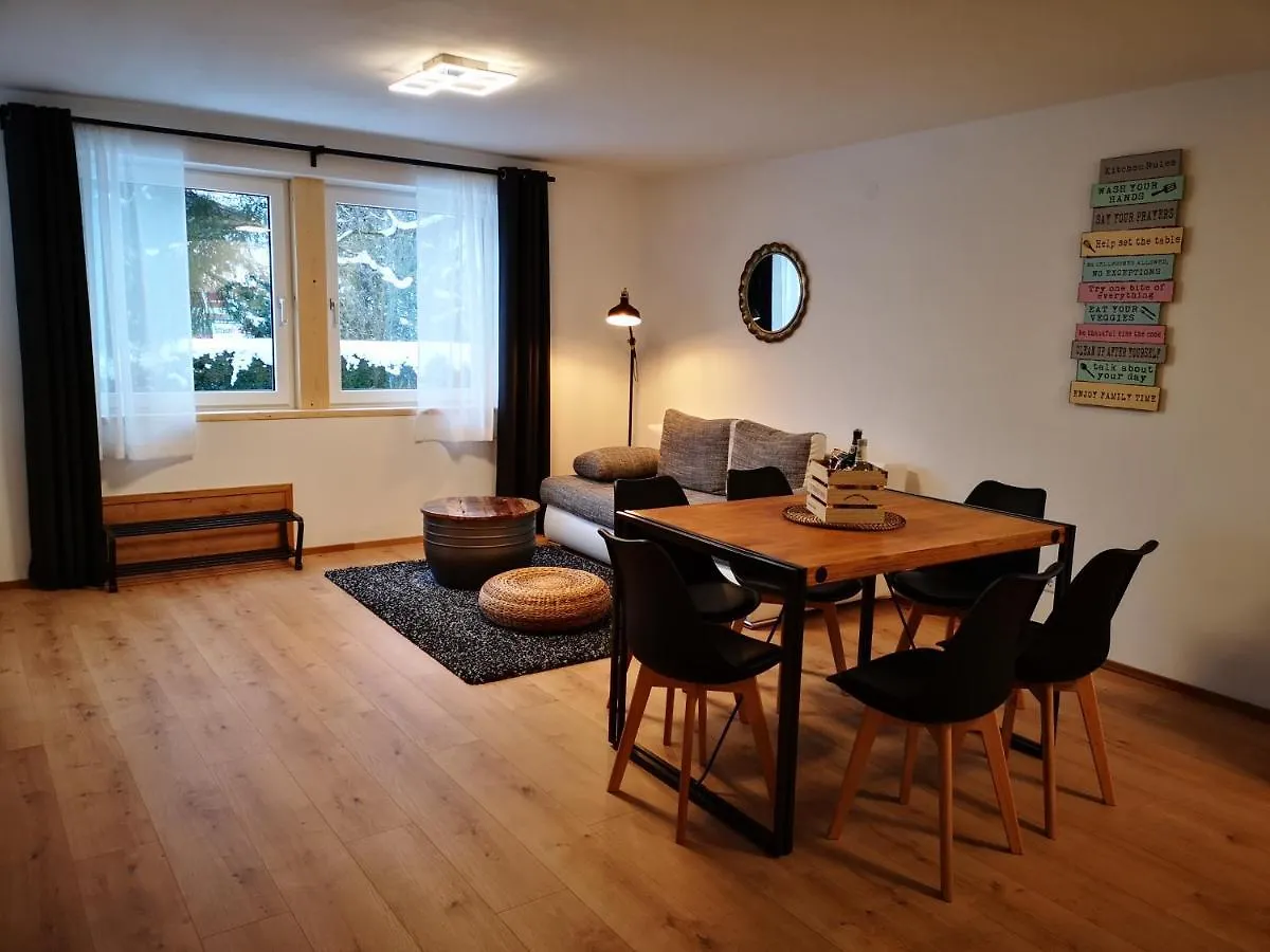 Apartment Ferienwohnung Lieblingszeit Unterwoessen Germany